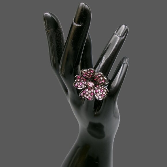 KJL Flower Statement Ring, Pink Pave Ctystals Gunmetal Finish SZ 6, Kenneth Lane - Picture 1 of 7